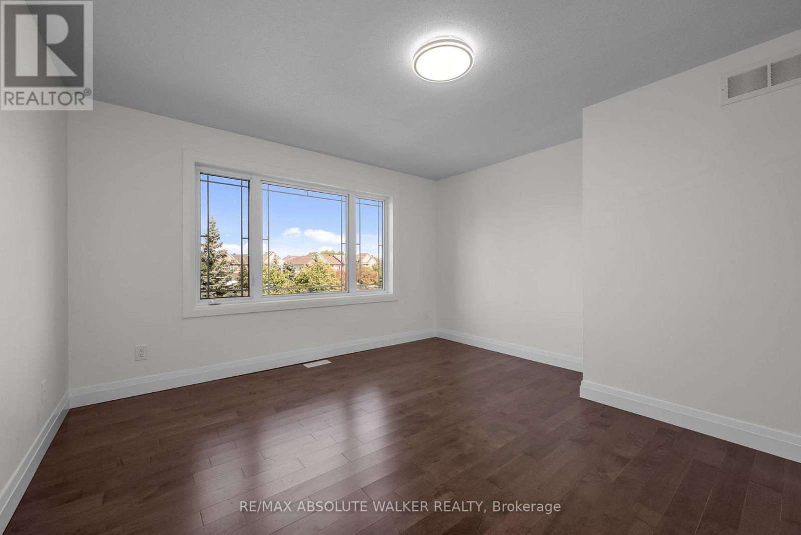 424 Nittany Crescent, Ottawa, Ontario  K2J 5P1 - Photo 25 - X12449154