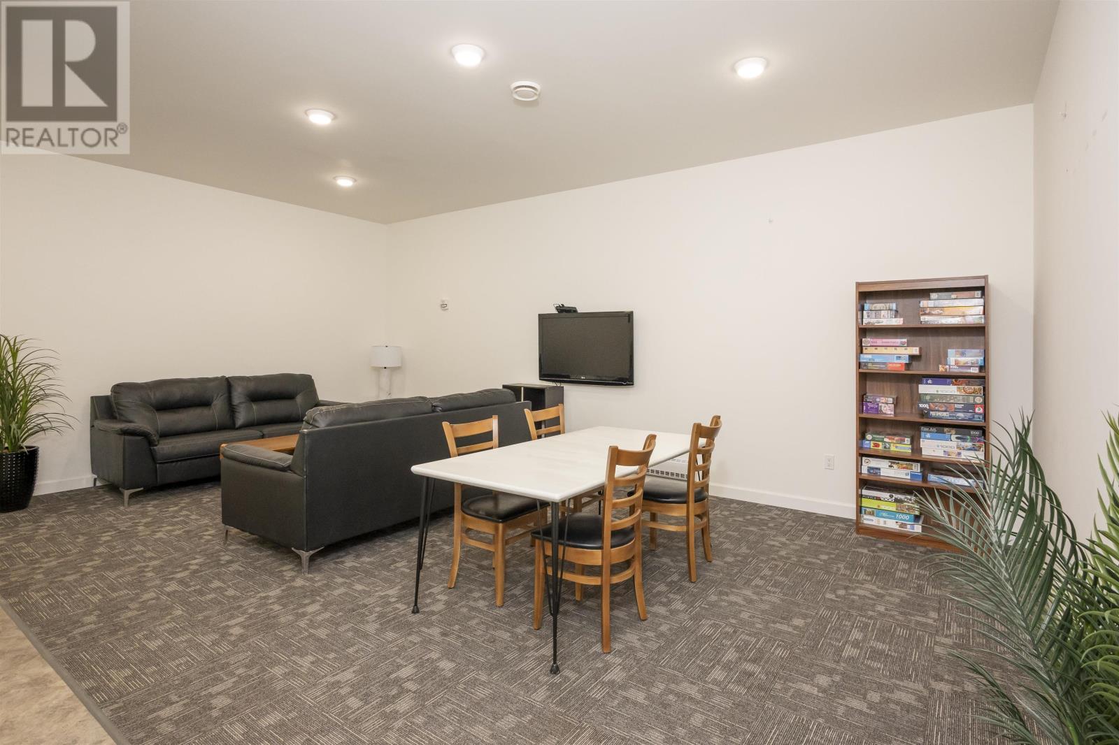 96 High St, Thunder Bay, Ontario  P7A 5R3 - Photo 11 - TB253106