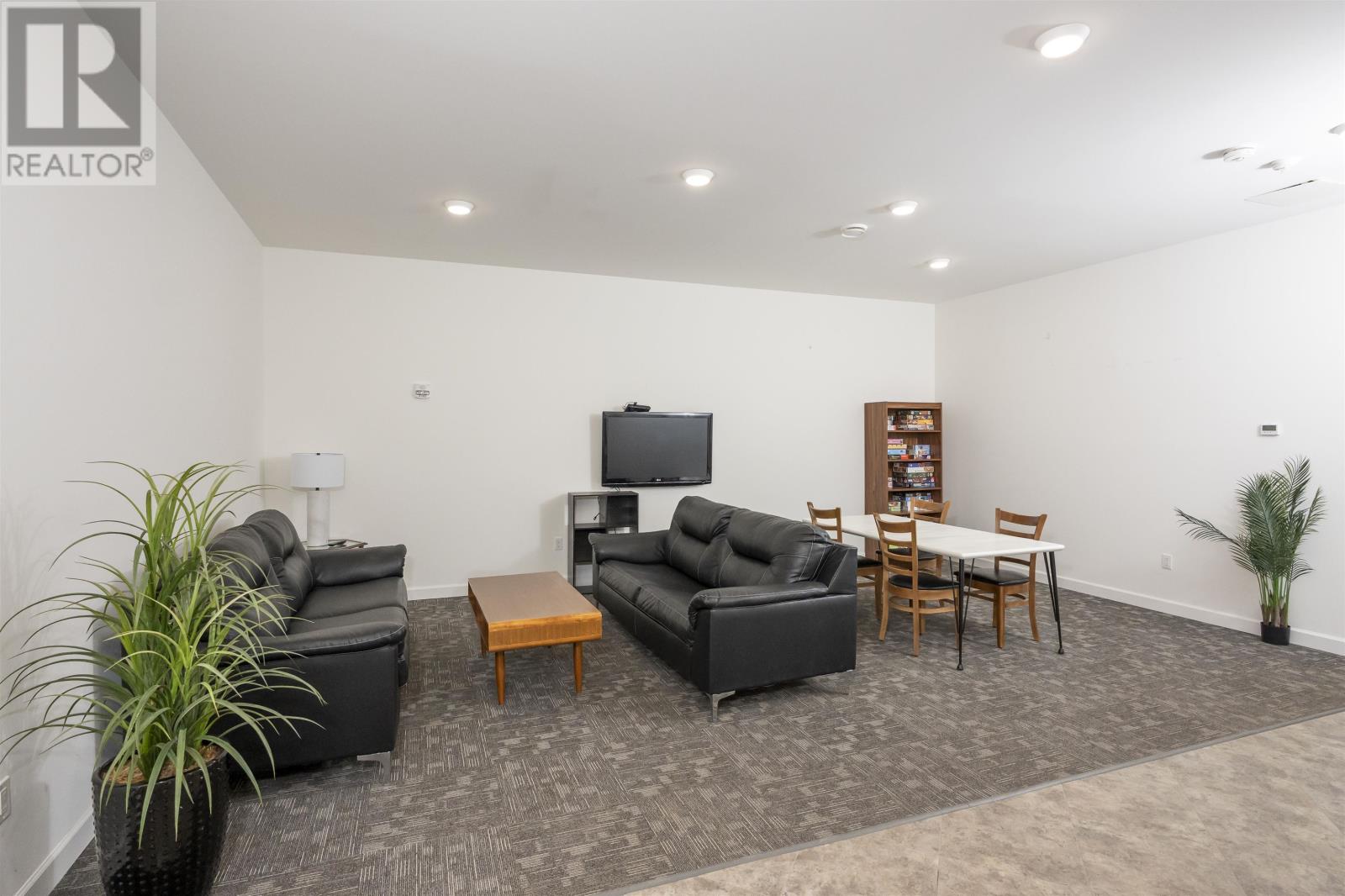 96 High St, Thunder Bay, Ontario  P7A 5R3 - Photo 14 - TB253106