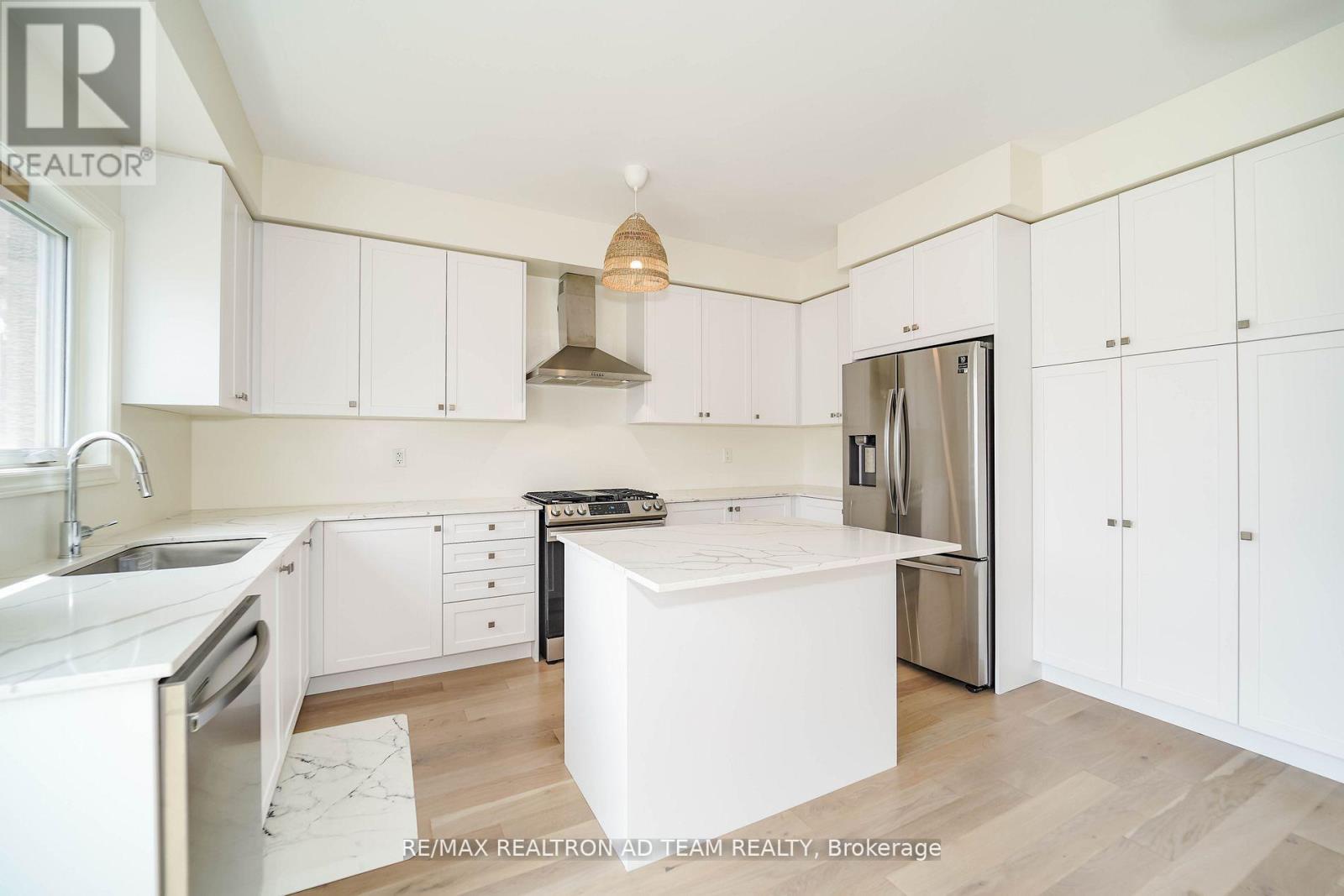 127 Courtney Street, Clarington, Ontario  L1C 7H4 - Photo 10 - E12448926