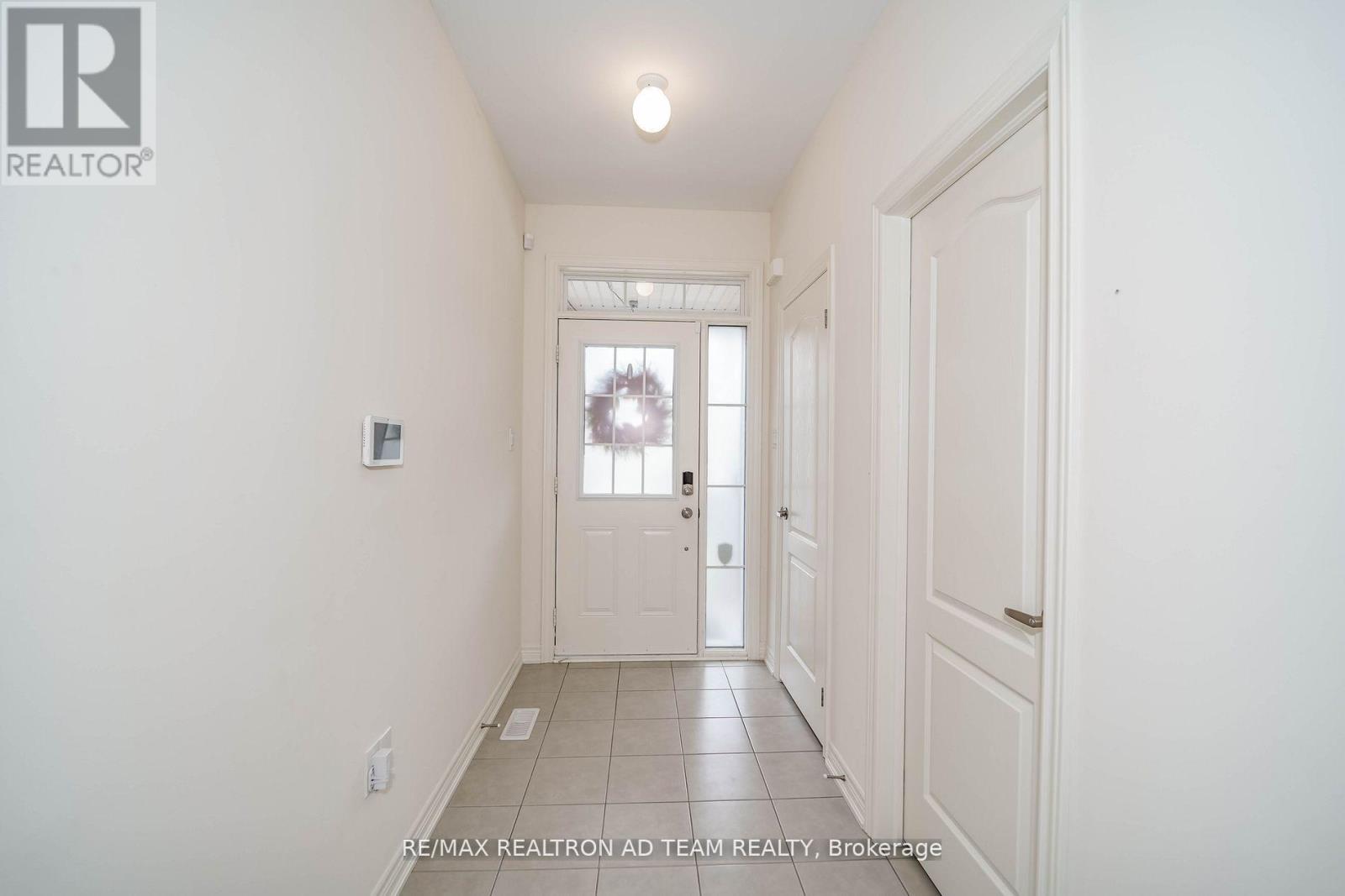 127 Courtney Street, Clarington, Ontario  L1C 7H4 - Photo 4 - E12448926