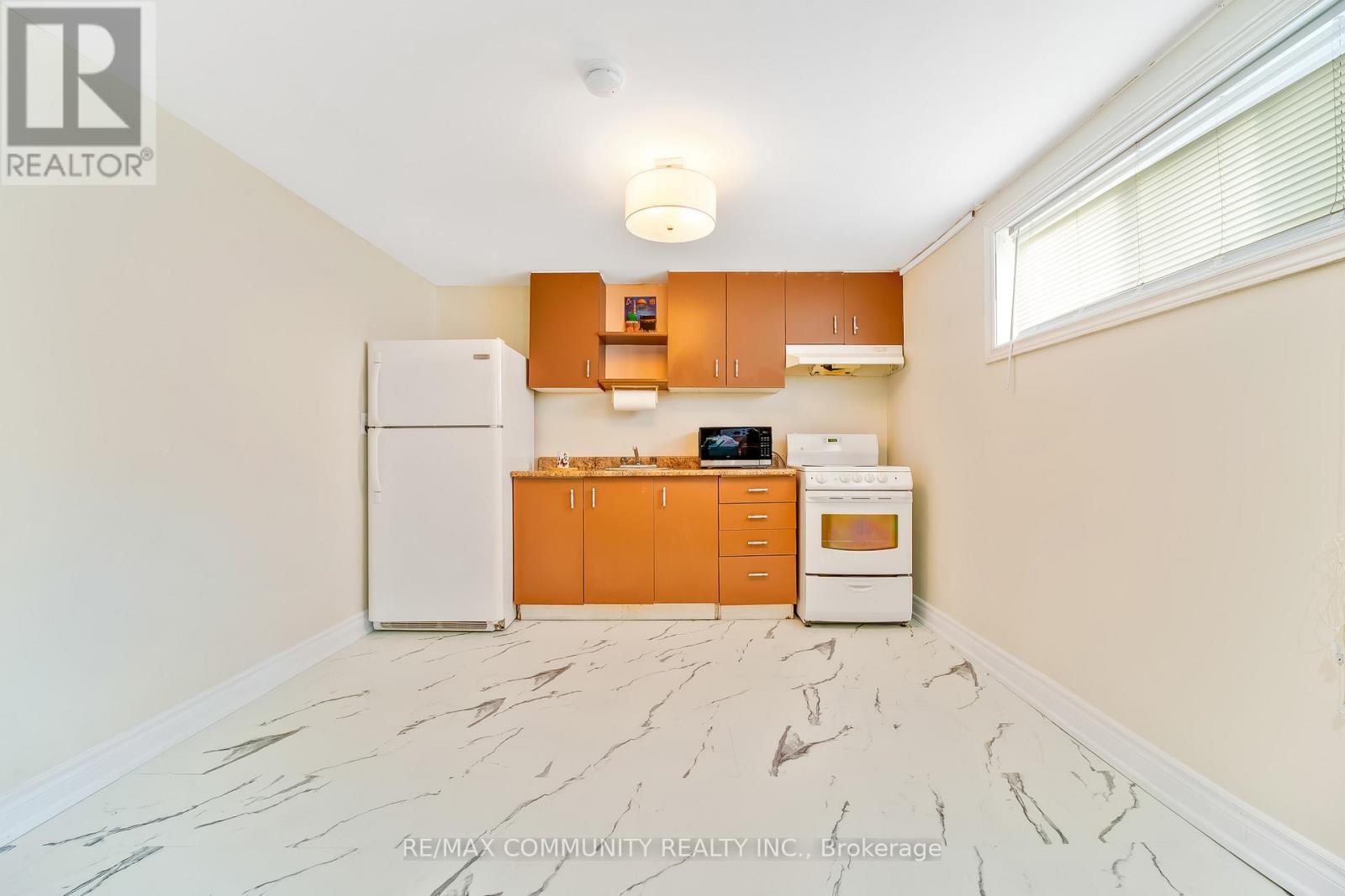 103 Packard Boulevard, Toronto (Bendale), Ontario  M1P 4K7 - Photo 32 - E12448929