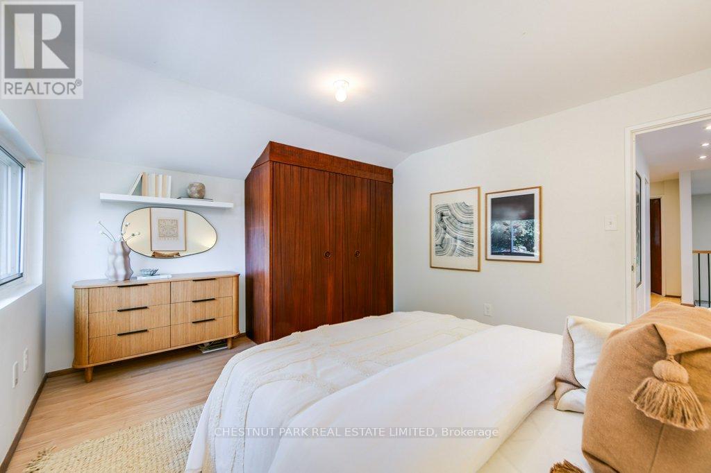 44 Brookridge Drive, Toronto (Bendale), Ontario  M1P 3M5 - Photo 12 - E12448954