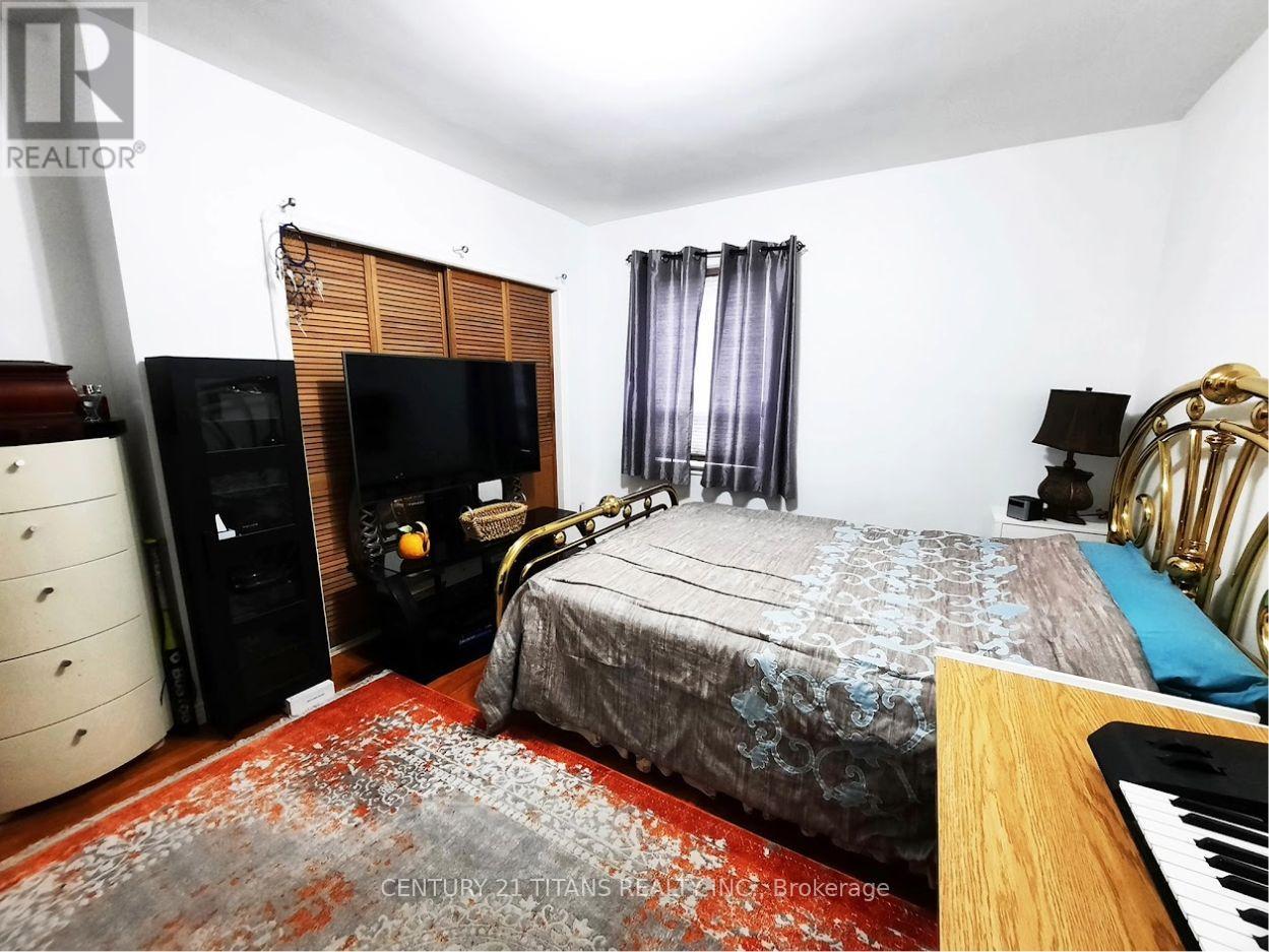 3 Saugeen Crescent, Toronto, Ontario  M1K 3M8 - Photo 10 - E12448985