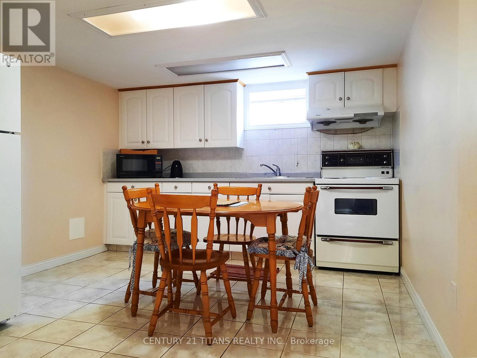 3 Saugeen Crescent, Toronto, Ontario  M1K 3M8 - Photo 23 - E12448985