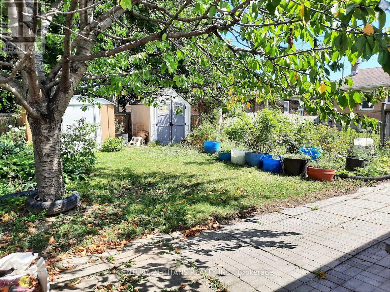 3 Saugeen Crescent, Toronto, Ontario  M1K 3M8 - Photo 31 - E12448985