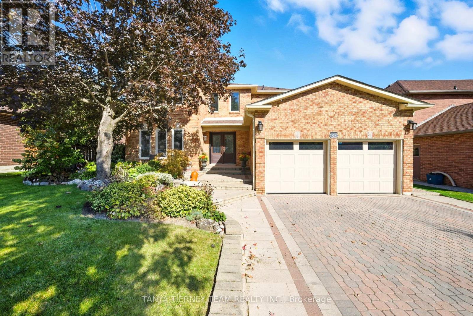 33 Simms Drive, Ajax, Ontario  L1T 3J5 - Photo 3 - E12448991
