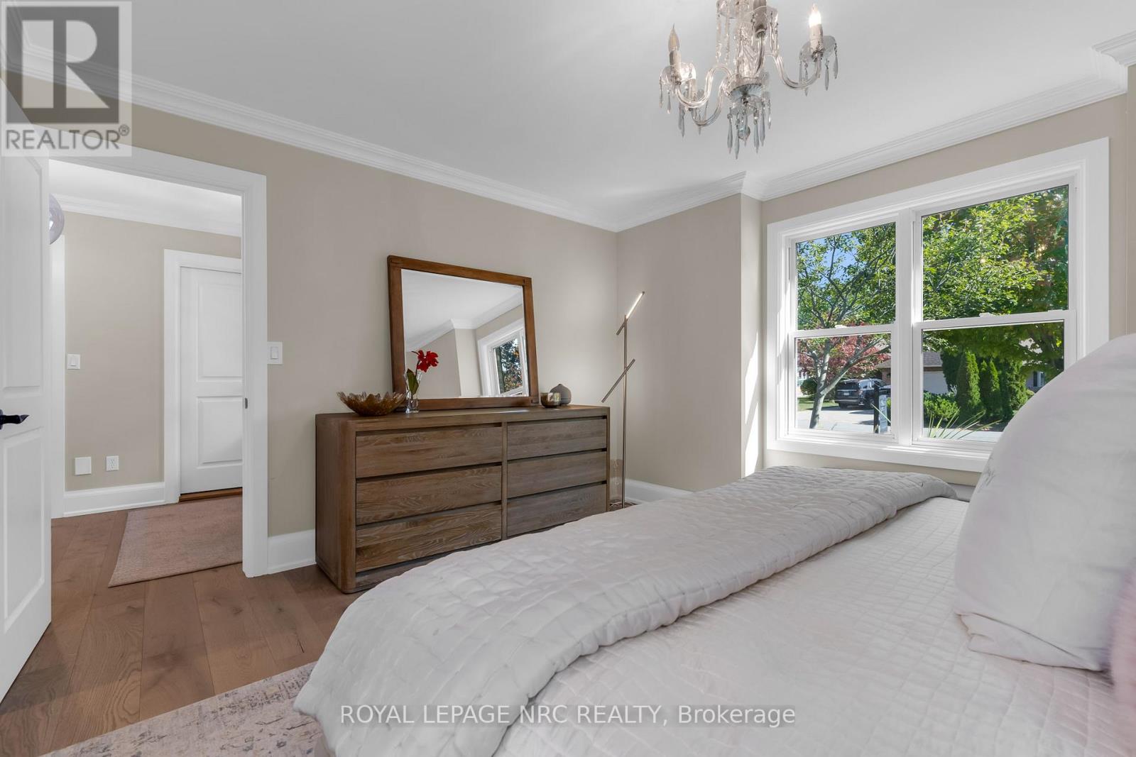 611 Victoria Street, Niagara-On-The-Lake, Ontario  L0S 1J0 - Photo 24 - X12449060