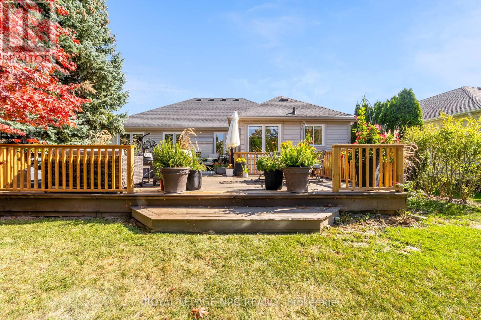 611 Victoria Street, Niagara-On-The-Lake, Ontario  L0S 1J0 - Photo 33 - X12449060