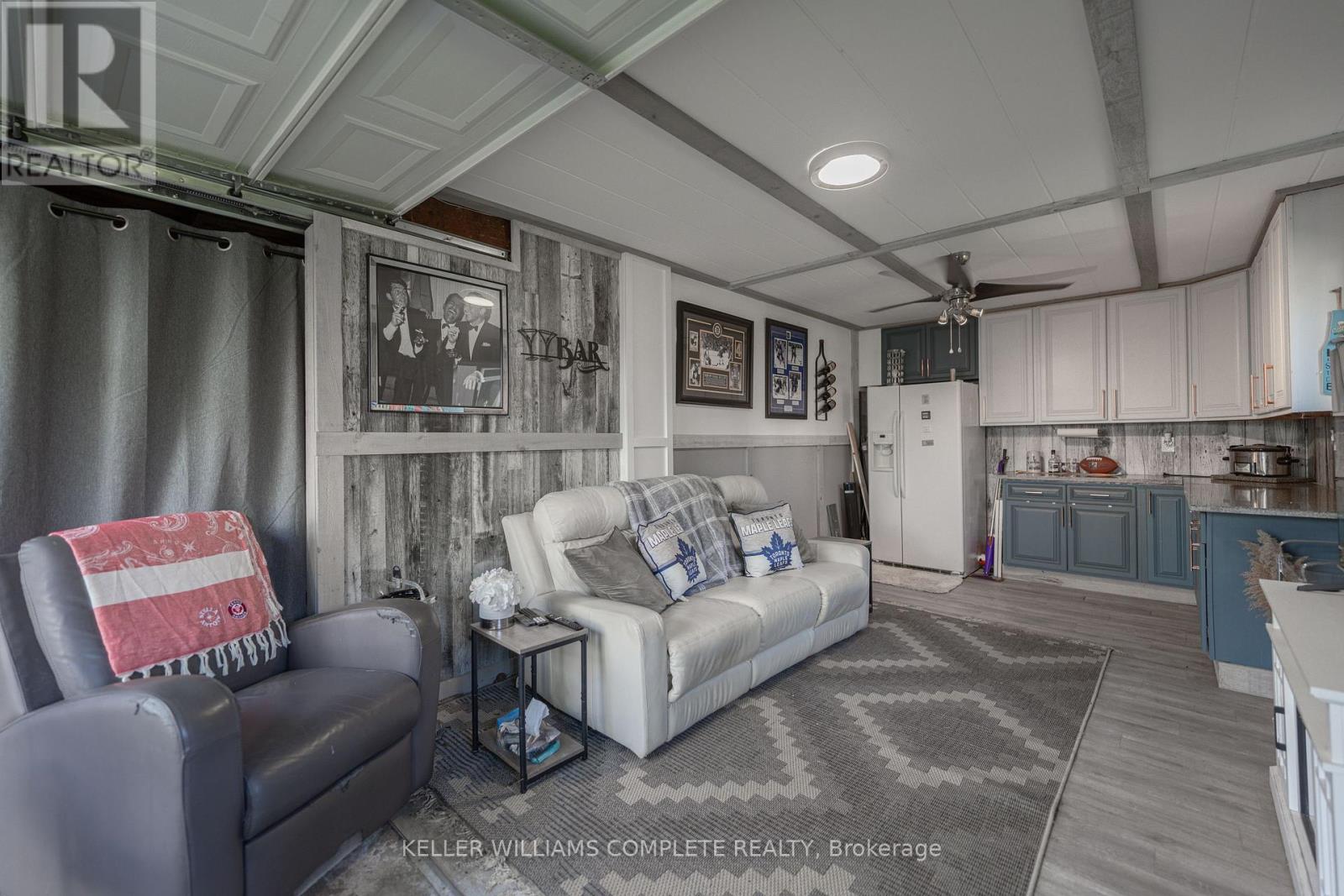 7200 Mountain Road, Niagara Falls, Ontario  L2E 6S4 - Photo 30 - X12449162