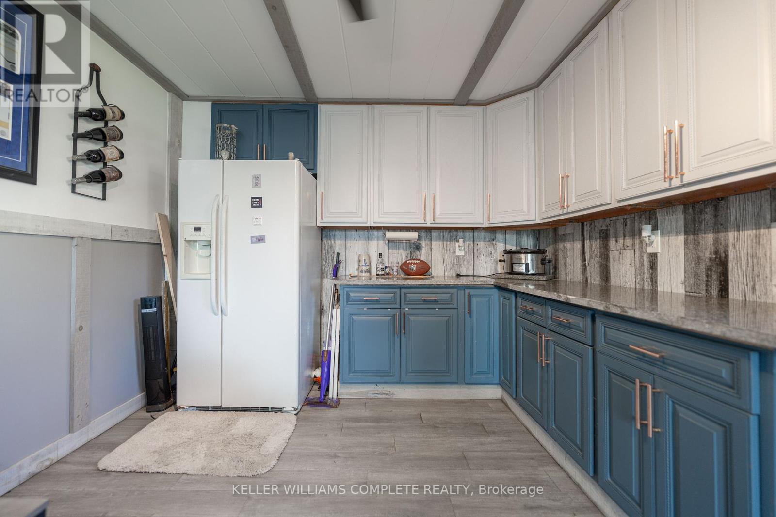 7200 Mountain Road, Niagara Falls, Ontario  L2E 6S4 - Photo 32 - X12449162