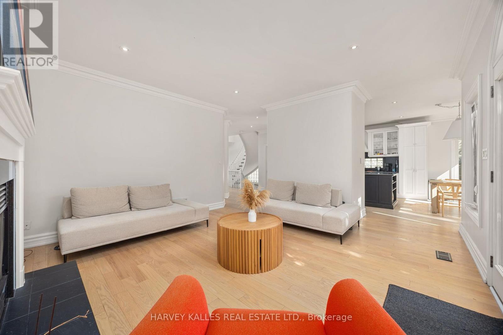 115 Johnston Avenue, Toronto, Ontario  M2N 1H1 - Photo 15 - C12448933