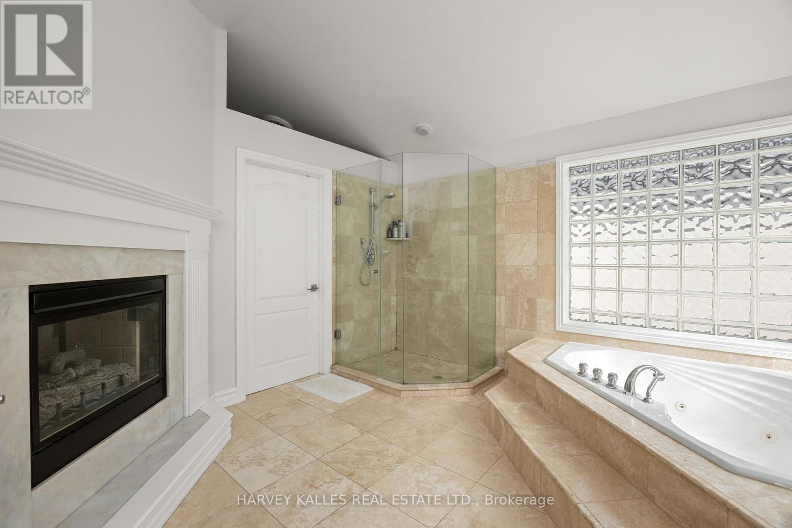 115 Johnston Avenue, Toronto, Ontario  M2N 1H1 - Photo 21 - C12448933