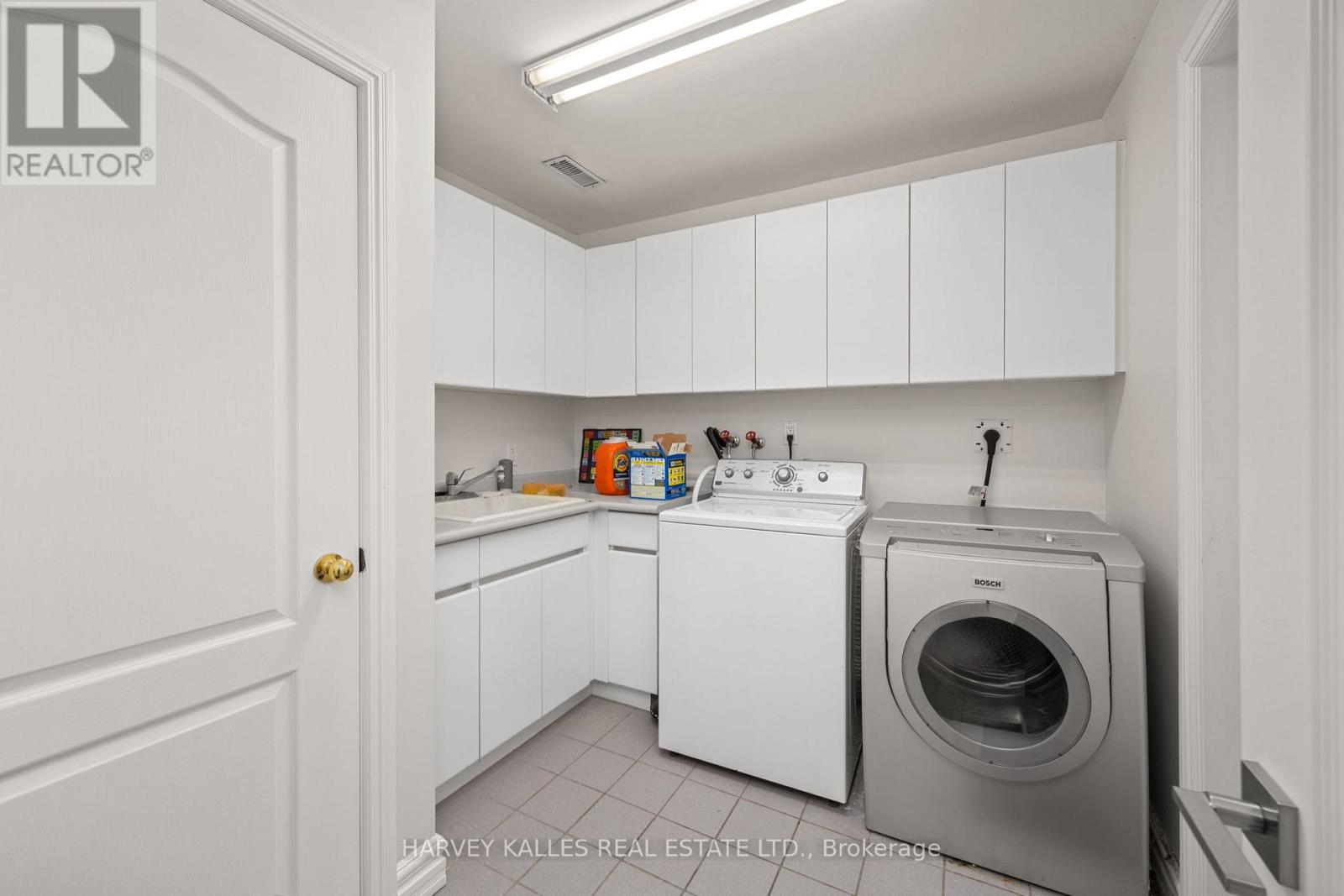 115 Johnston Avenue, Toronto, Ontario  M2N 1H1 - Photo 27 - C12448933