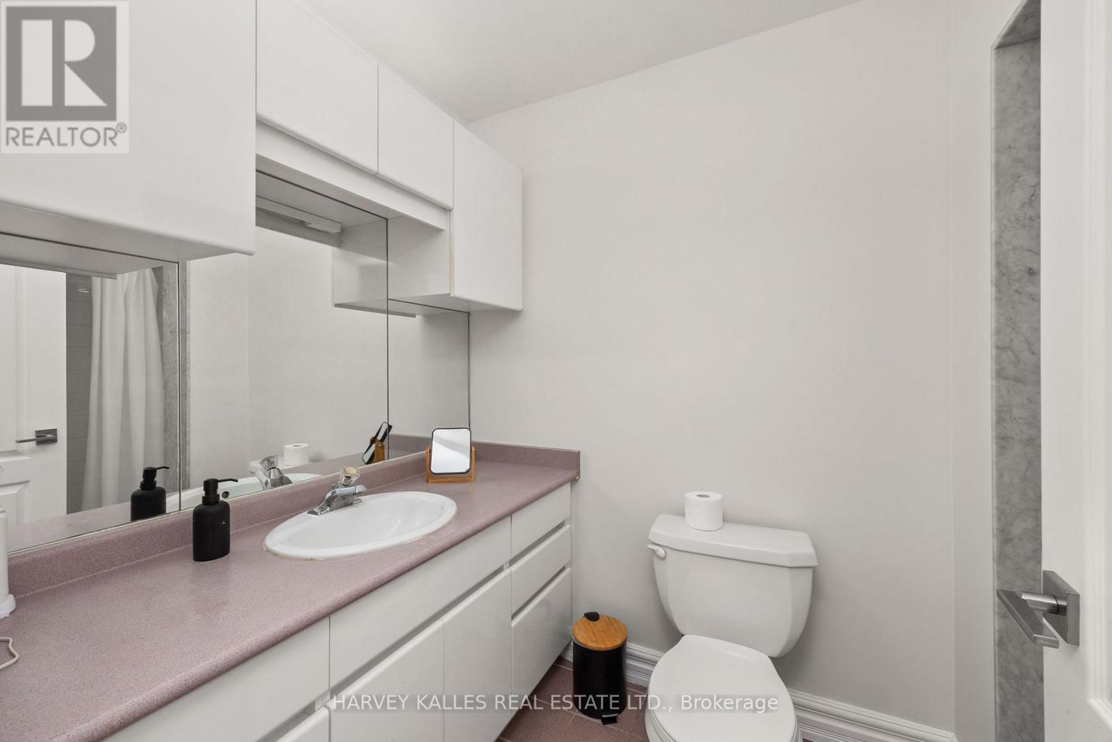 115 Johnston Avenue, Toronto, Ontario  M2N 1H1 - Photo 30 - C12448933