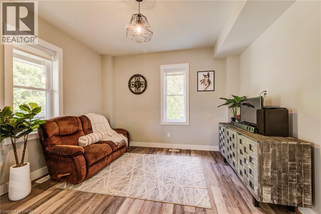 1020 Doering Street, Wellesley, Ontario  N0B 2T0 - Photo 7 - 40776592