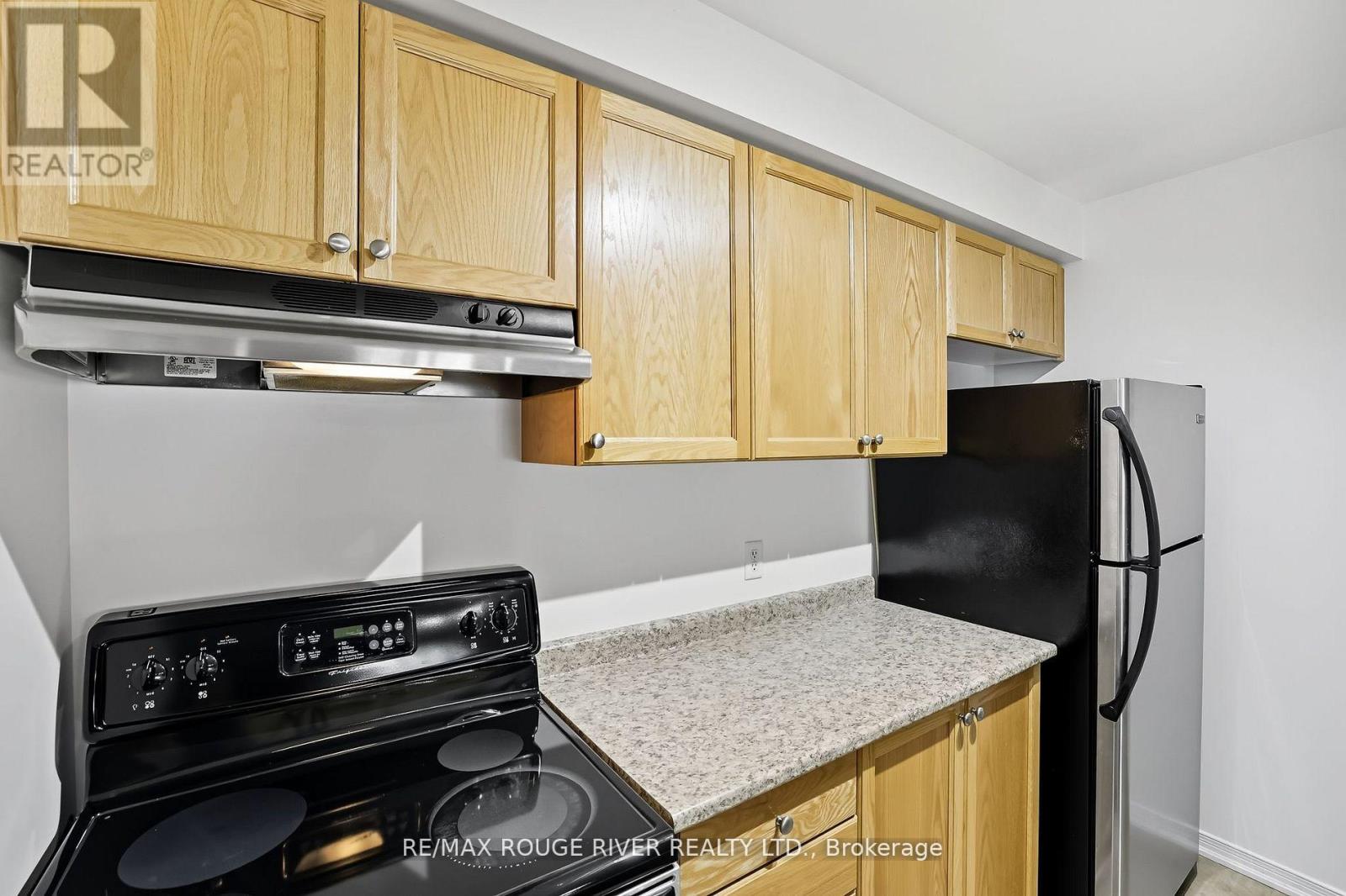 104 - 120 Aspen Springs Drive, Clarington, Ontario  L1C 0G7 - Photo 12 - E12449121