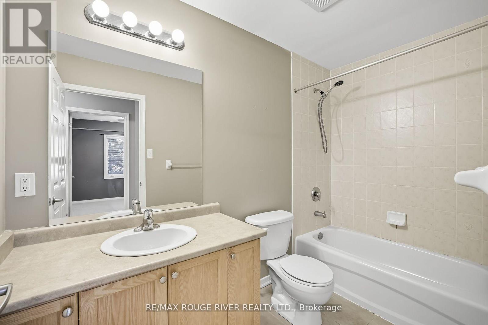 104 - 120 Aspen Springs Drive, Clarington, Ontario  L1C 0G7 - Photo 17 - E12449121