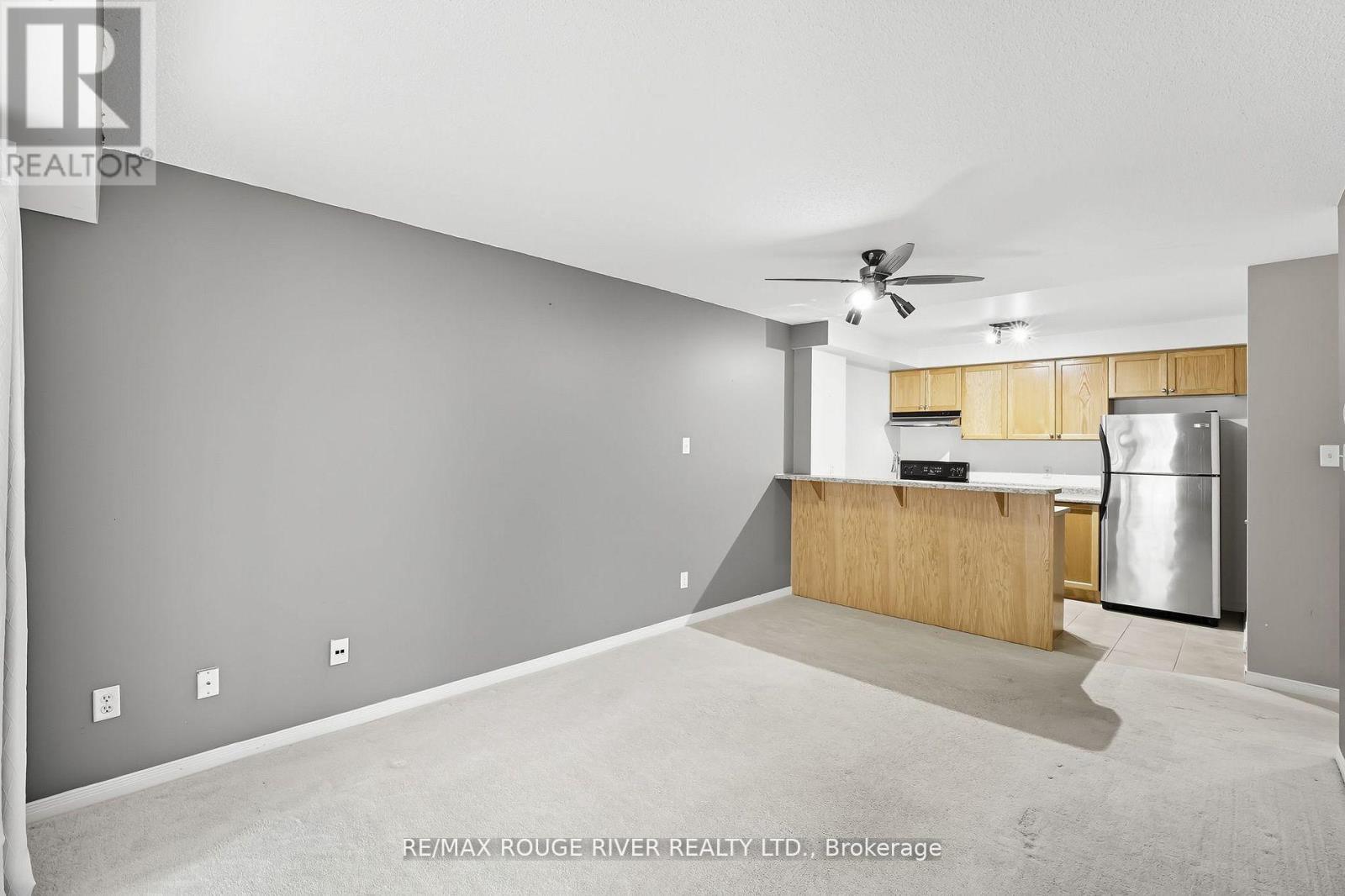 104 - 120 Aspen Springs Drive, Clarington, Ontario  L1C 0G7 - Photo 7 - E12449121