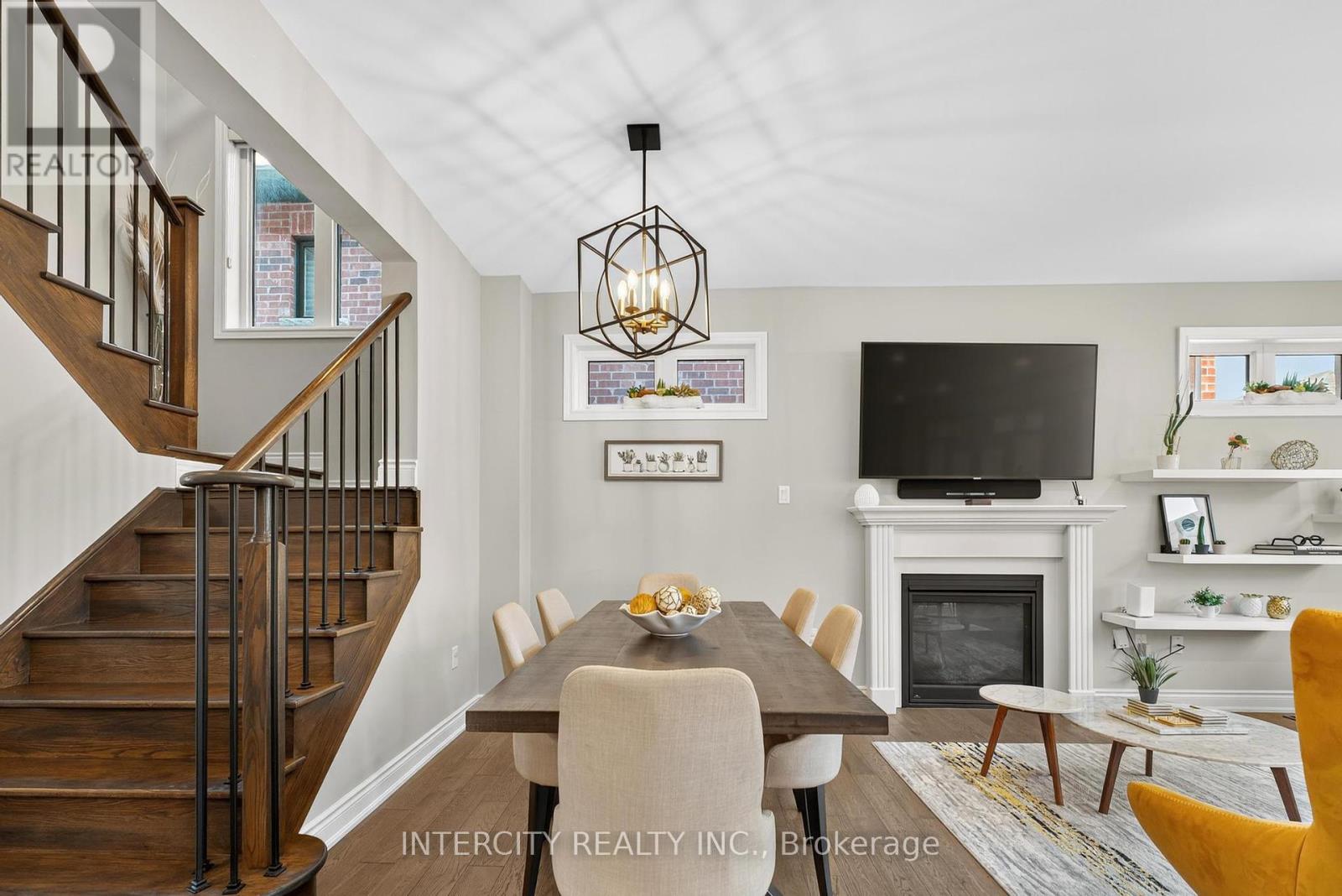 14 Great Heron Court, King (King City), Ontario  L7B 0P4 - Photo 23 - N12448943