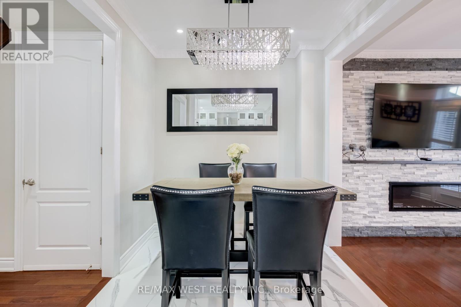 238 Wardlaw Place, Vaughan (Vellore Village), Ontario  L4H 3L7 - Photo 10 - N12448952