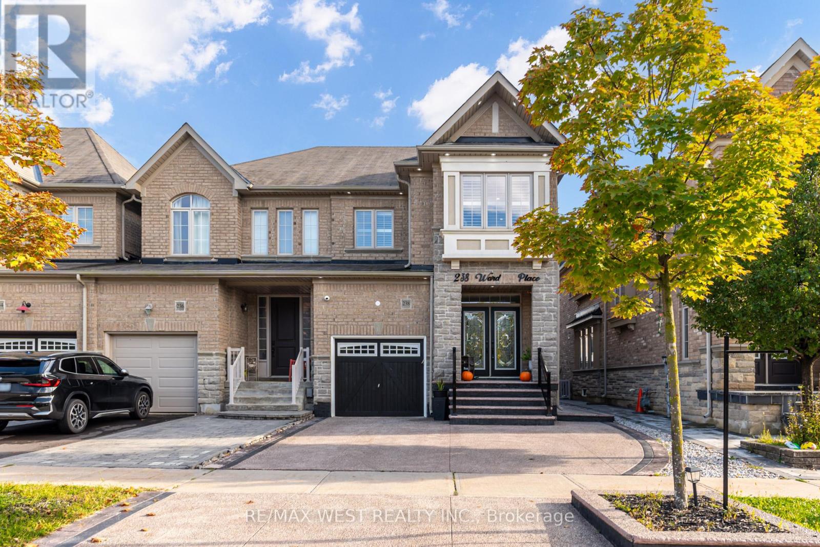 238 Wardlaw Place, Vaughan (Vellore Village), Ontario  L4H 3L7 - Photo 2 - N12448952