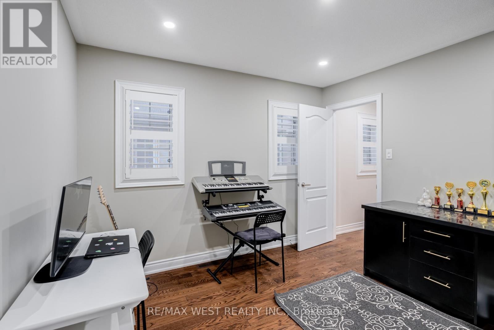 238 Wardlaw Place, Vaughan (Vellore Village), Ontario  L4H 3L7 - Photo 23 - N12448952