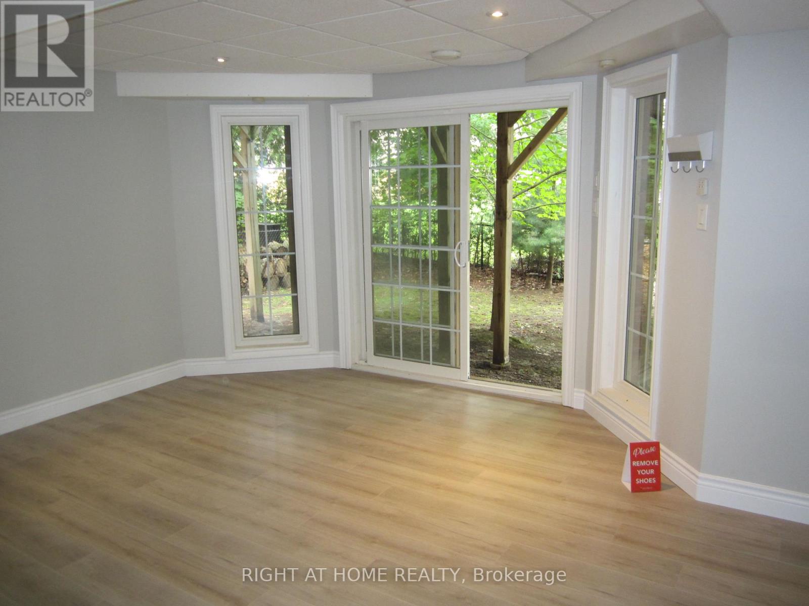 Bsmnt - 152 Championship Circle Place, Aurora, Ontario  L4G 0H9 - Photo 2 - N12448968