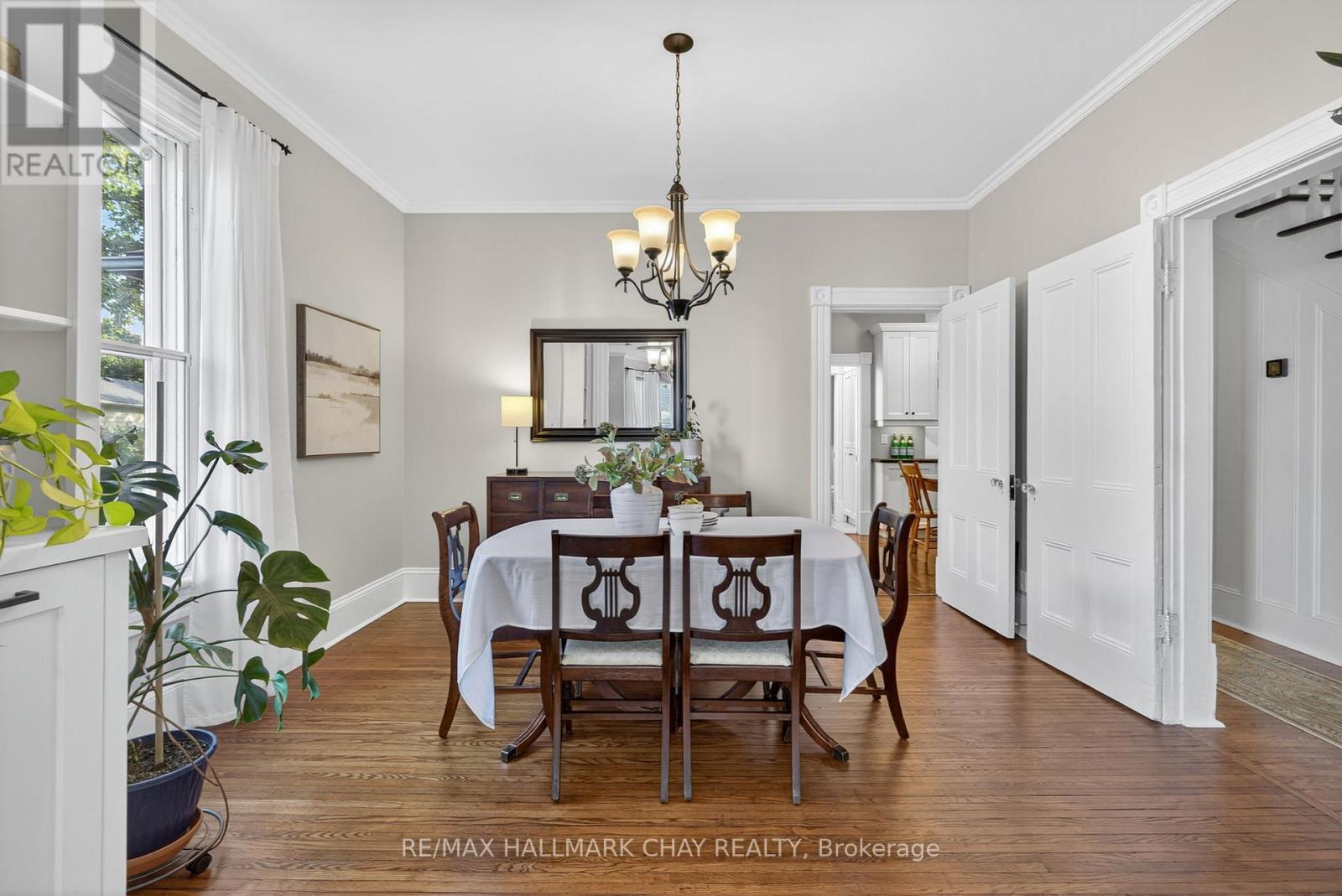 221 Prospect Street, Newmarket (Central Newmarket), Ontario  L3Y 3T8 - Photo 14 - N12448971