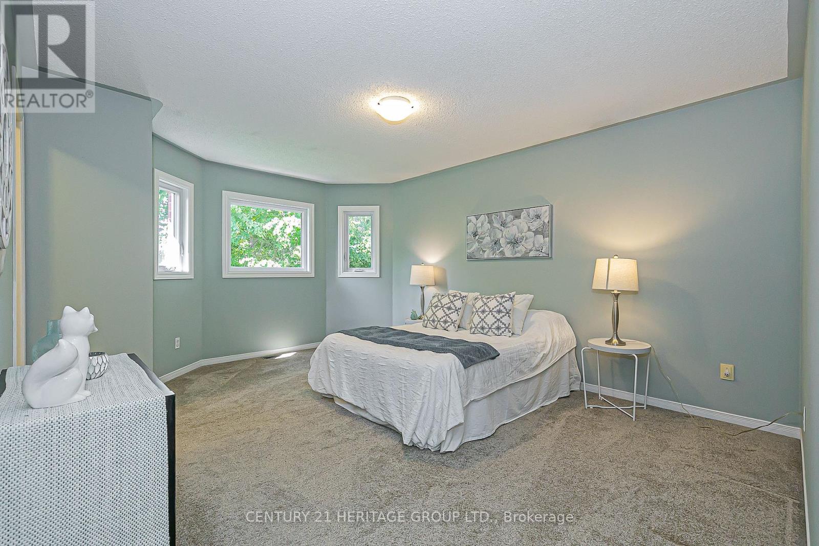 80 Primeau Drive, Aurora (Aurora Grove), Ontario  L4G 6Z2 - Photo 15 - N12448972