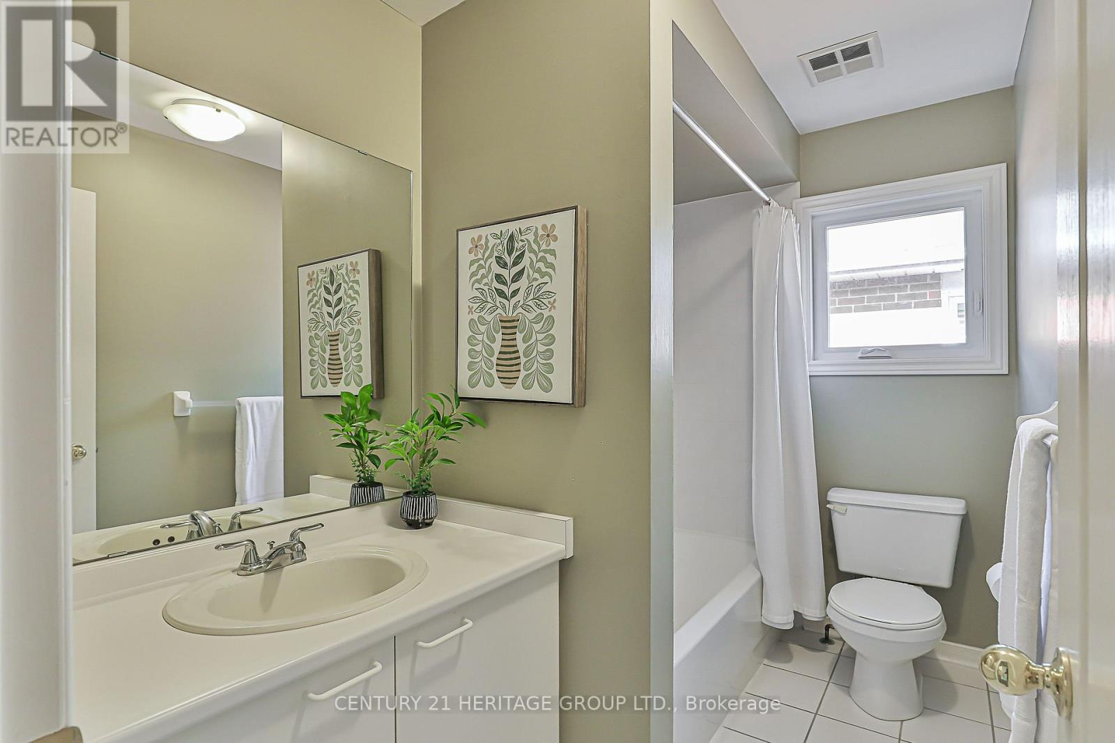 80 Primeau Drive, Aurora (Aurora Grove), Ontario  L4G 6Z2 - Photo 20 - N12448972
