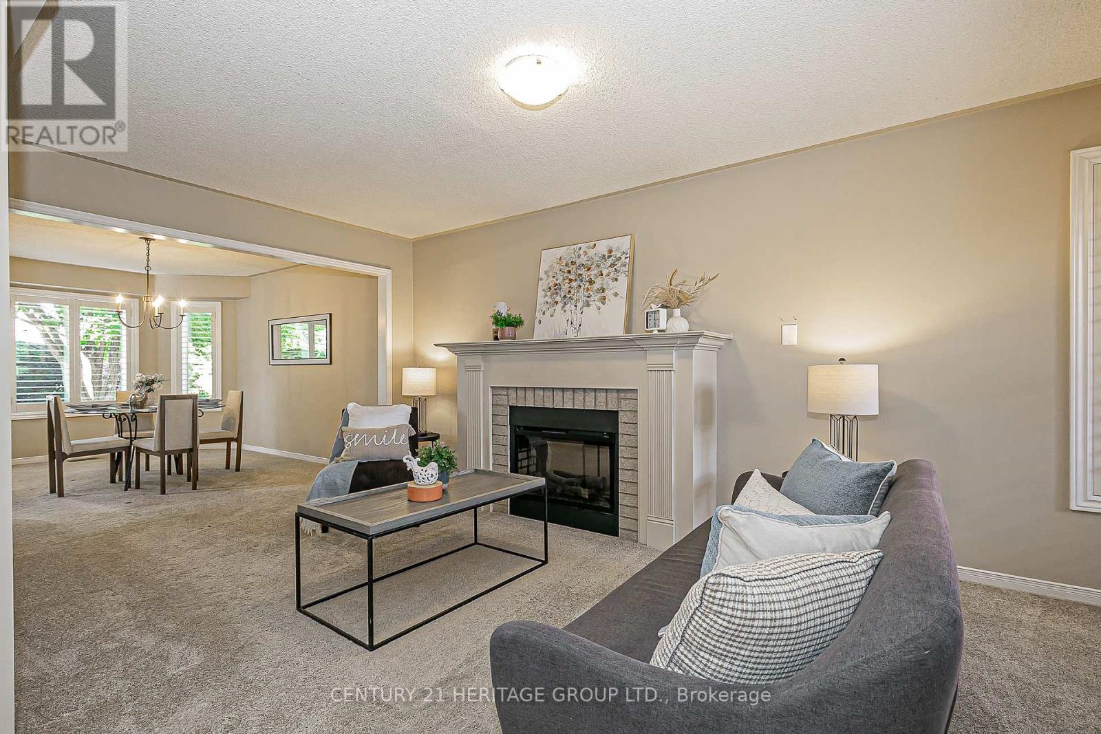 80 Primeau Drive, Aurora (Aurora Grove), Ontario  L4G 6Z2 - Photo 5 - N12448972