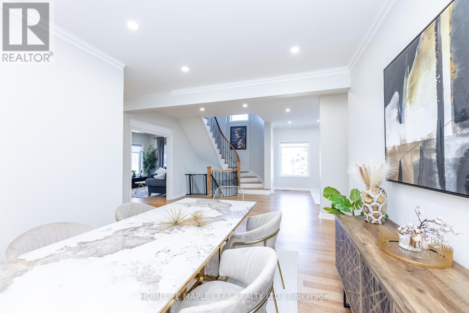 238 Devonsleigh Boulevard, Richmond Hill, Ontario  L4S 2P8 - Photo 13 - N12448988