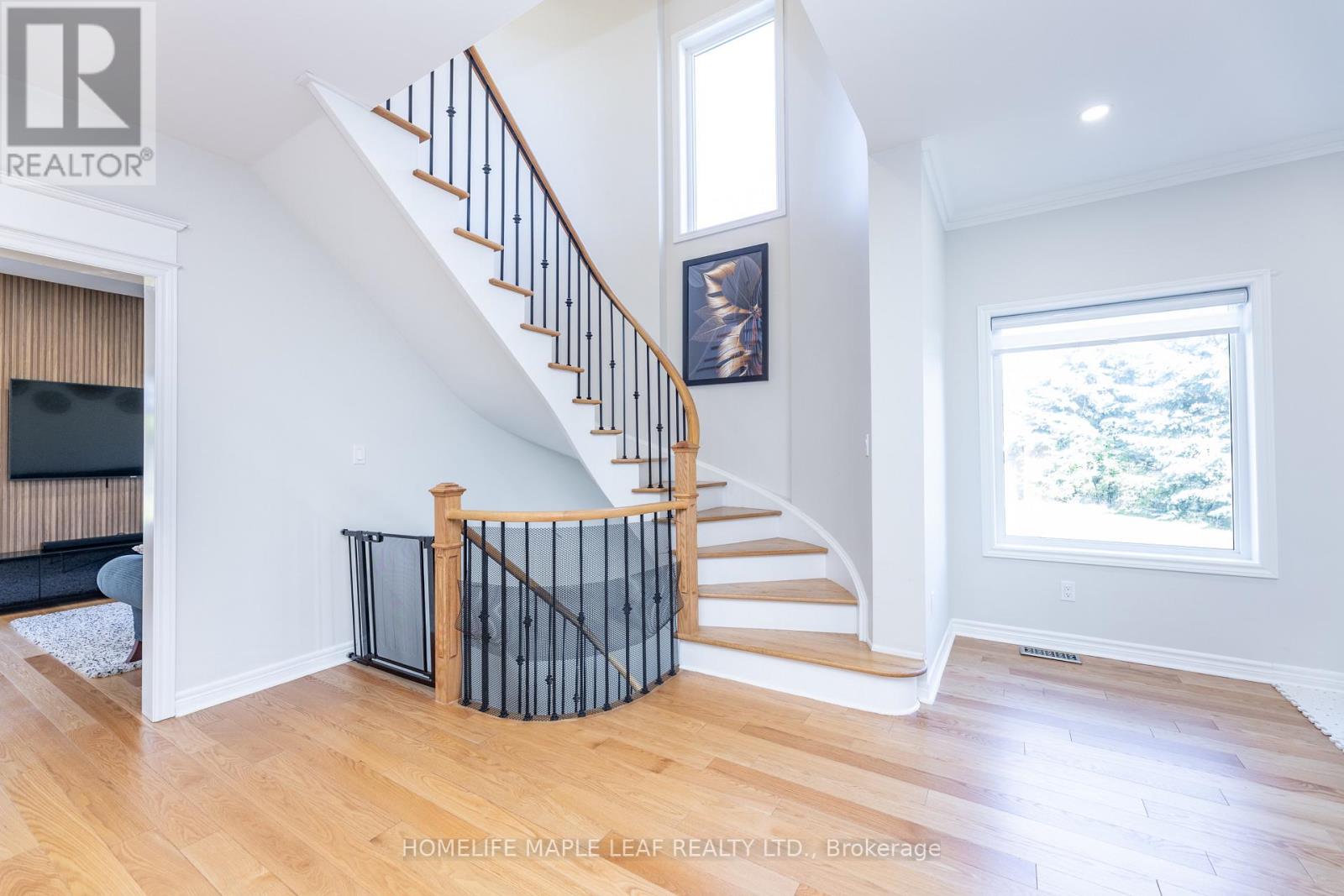 238 Devonsleigh Boulevard, Richmond Hill, Ontario  L4S 2P8 - Photo 20 - N12448988