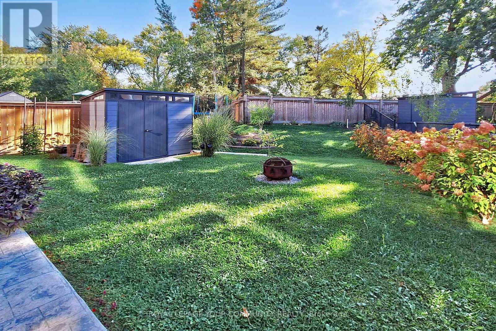 19 Richmond Park Drive, Georgina (Keswick North), Ontario  L4P 0H2 - Photo 46 - N12448992