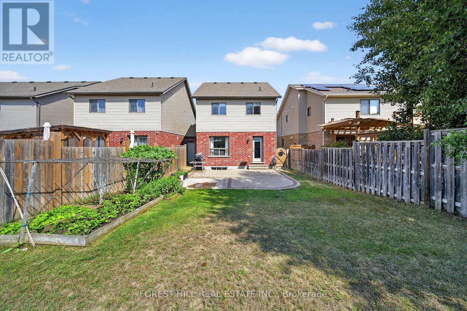 160 Banting Crescent, Essa (Angus), Ontario  L0M 1B6 - Photo 27 - N12449014