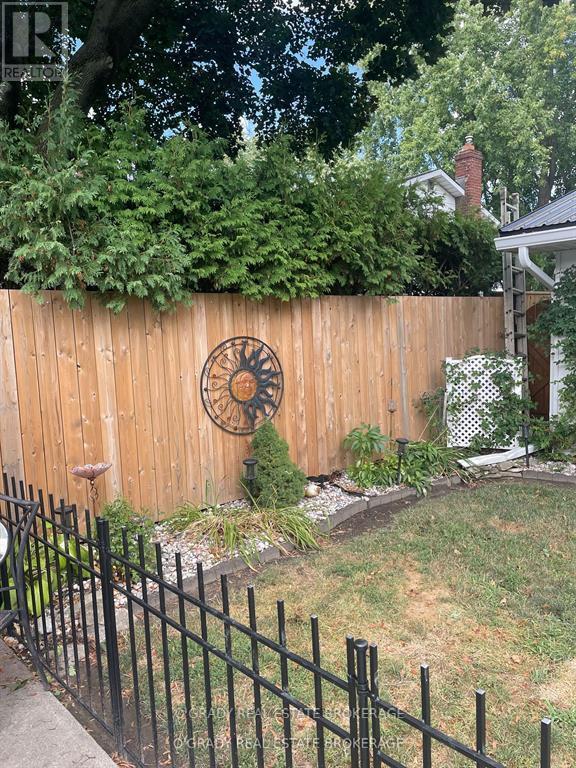 47 Meighen Crescent, Brockville, Ontario  K6V 3J8 - Photo 33 - X12449086