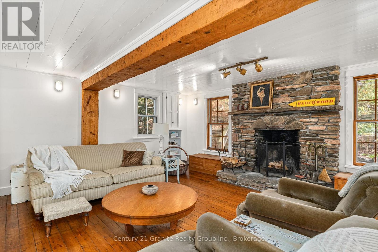 1050 Whiskey Jack Lane, Algonquin Highlands (Stanhope), Ontario  K0M 1S0 - Photo 23 - X12449083