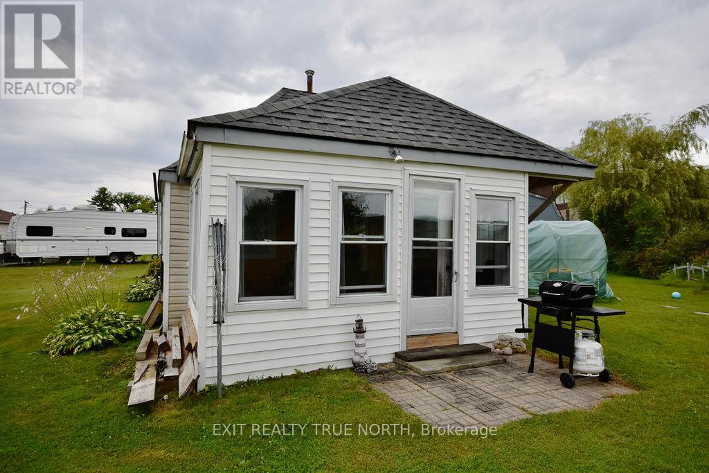 5632 Penetanguishene Road, Springwater (Elmvale), Ontario  L0L 1P0 - Photo 31 - S12448975
