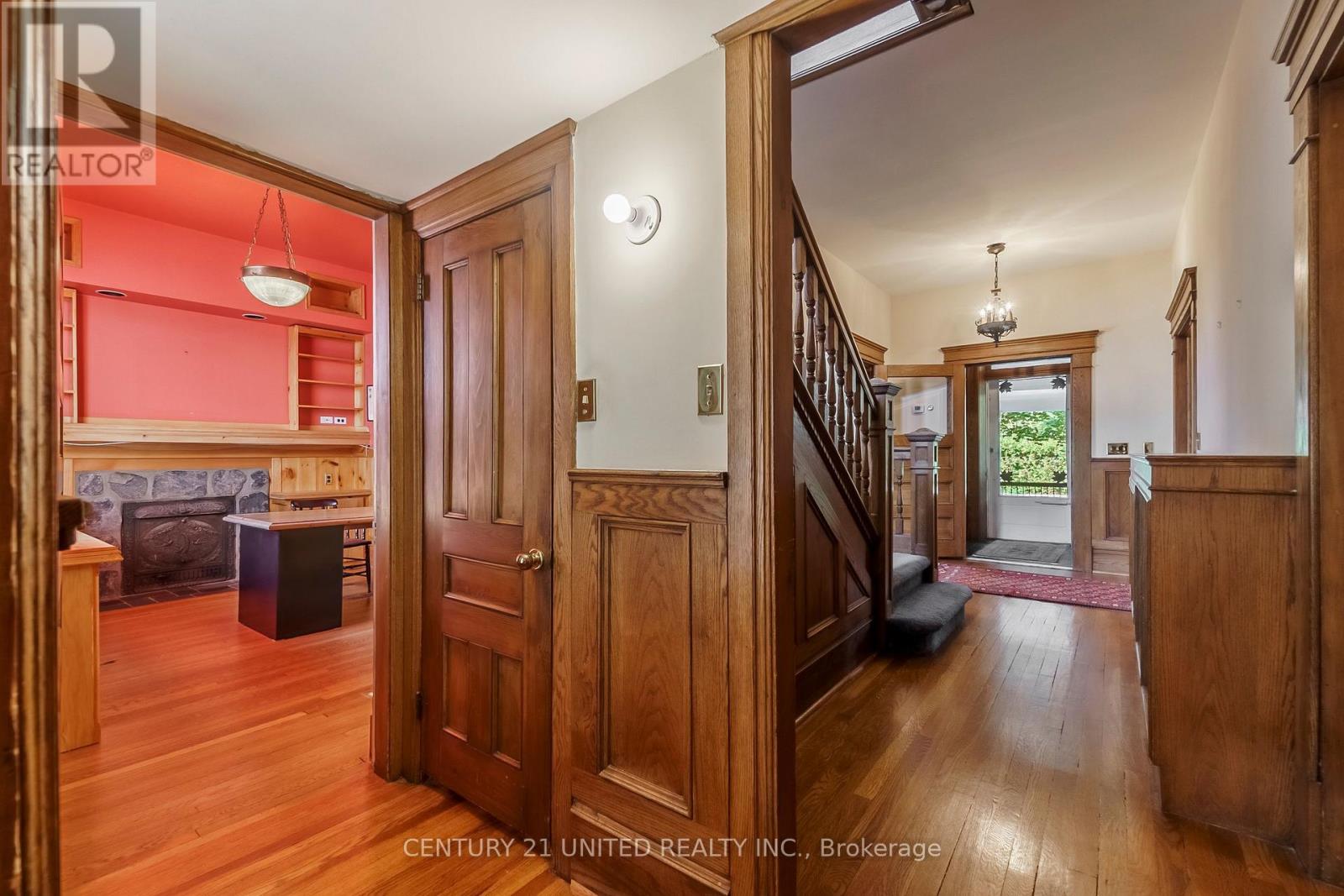 463 Hunter Street W, Peterborough, Ontario  K9H 2M7 - Photo 23 - X12449068