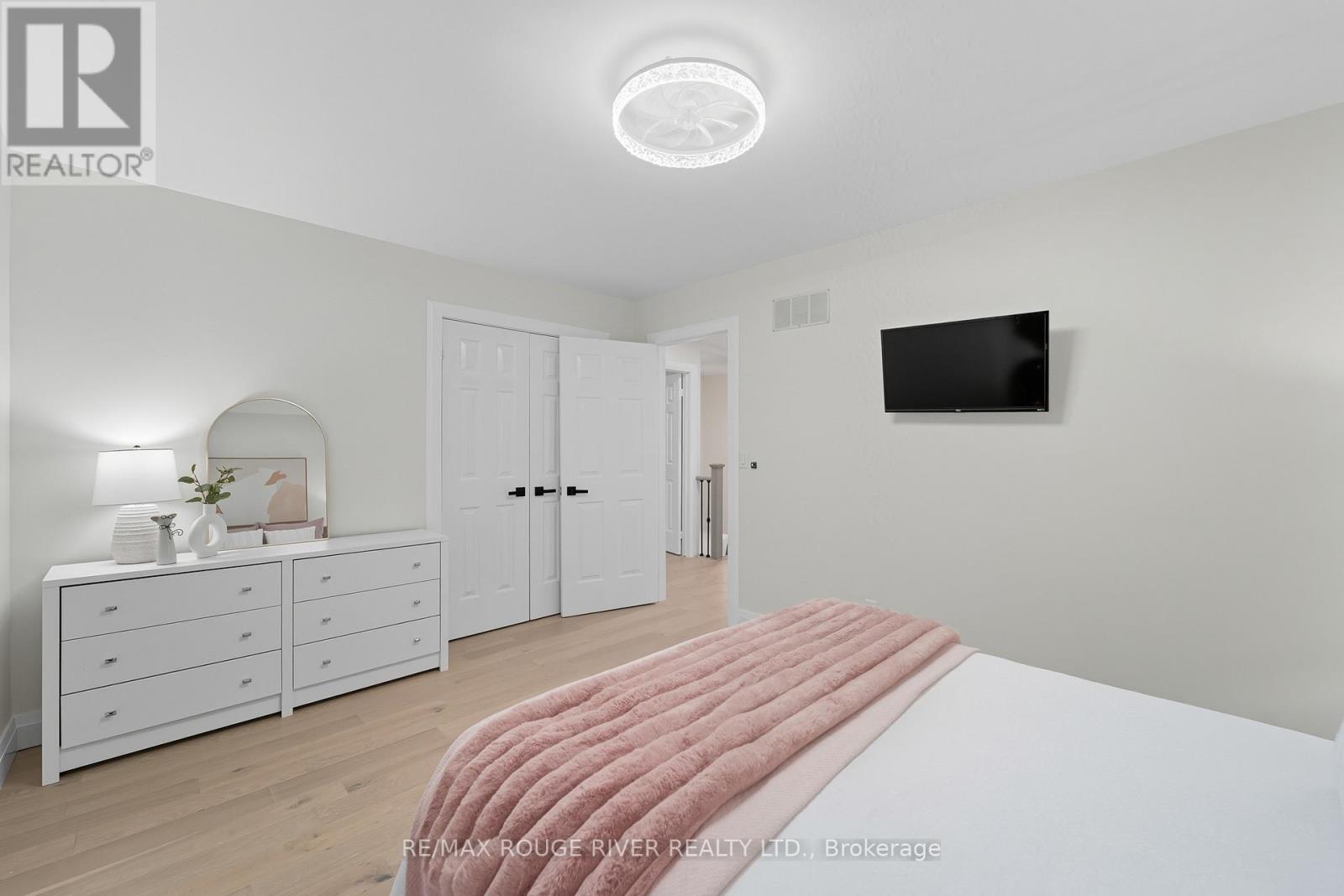 270 Lakeview Court, Cobourg, Ontario  K9A 5C4 - Photo 30 - X12449126