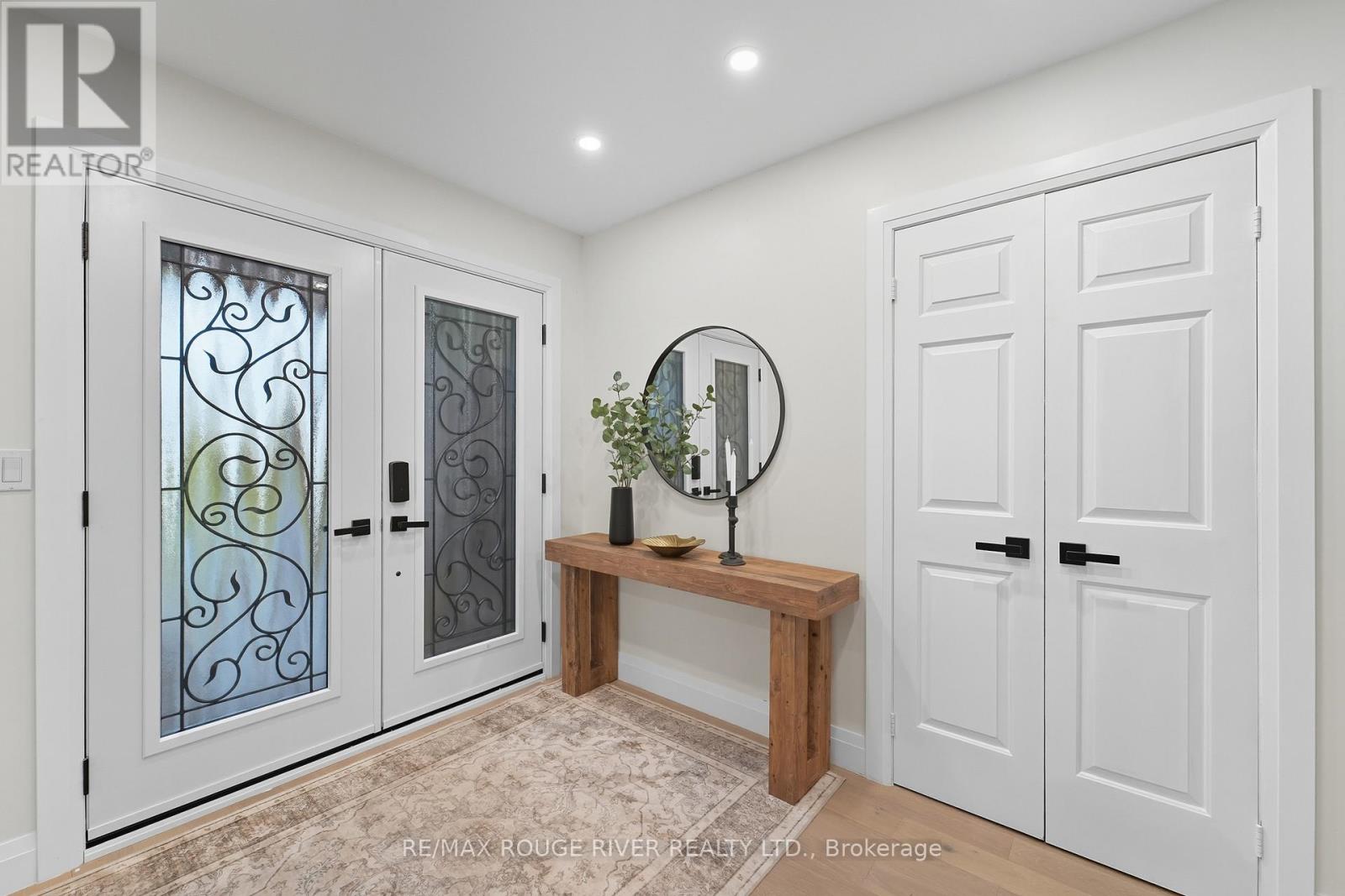 270 Lakeview Court, Cobourg, Ontario  K9A 5C4 - Photo 8 - X12449126