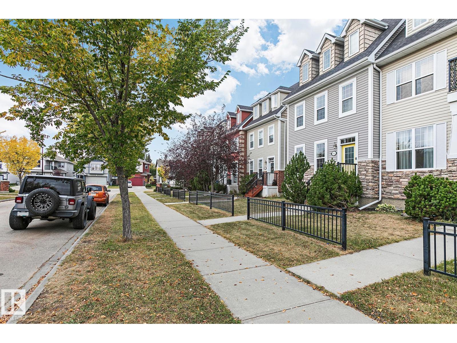9826 104 Av, Morinville, Alberta  T8R 0C2 - Photo 4 - E4461112