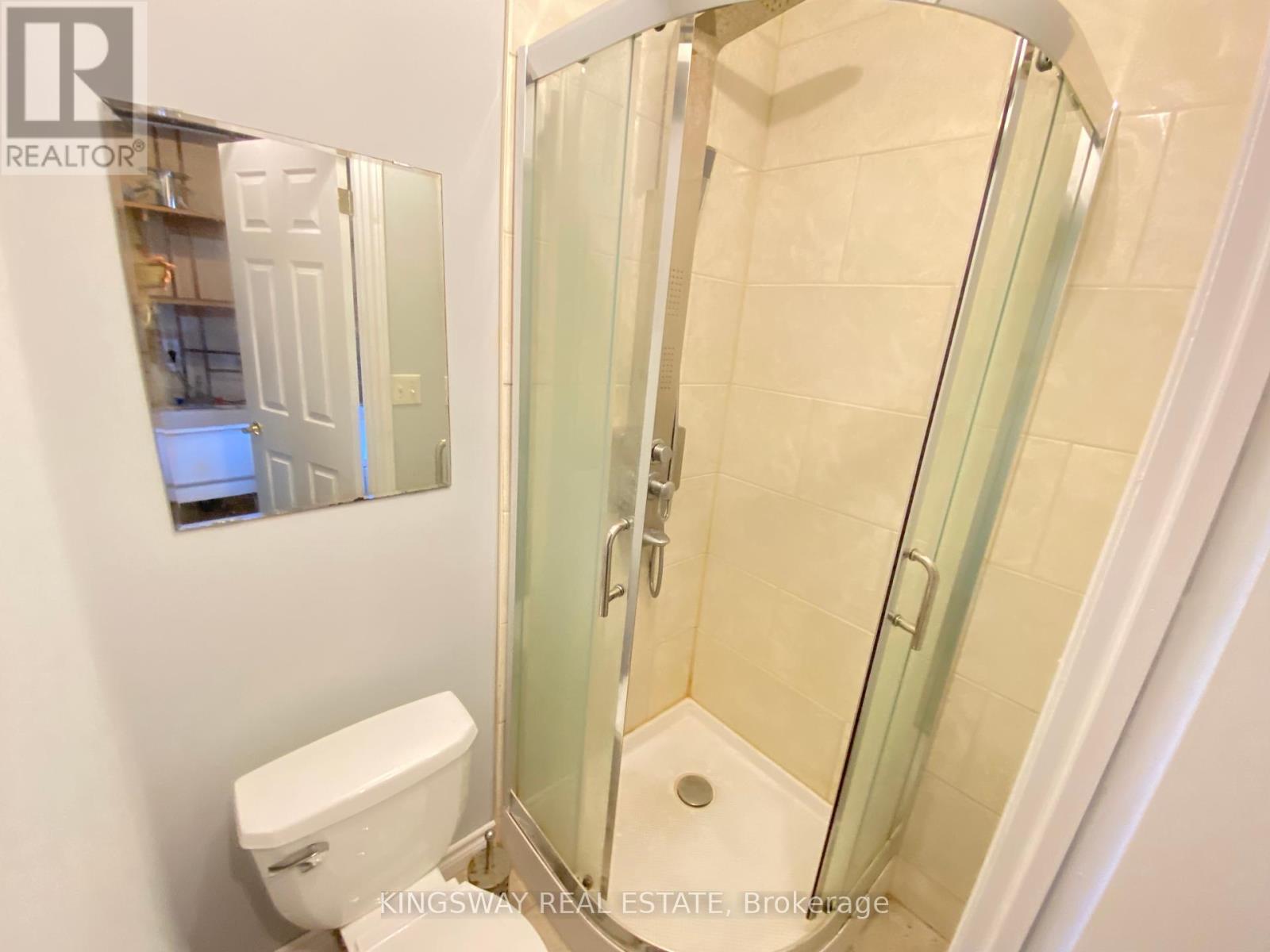 33 Caranci Crescent, Brampton, Ontario  L6P 1H3 - Photo 16 - W12448924