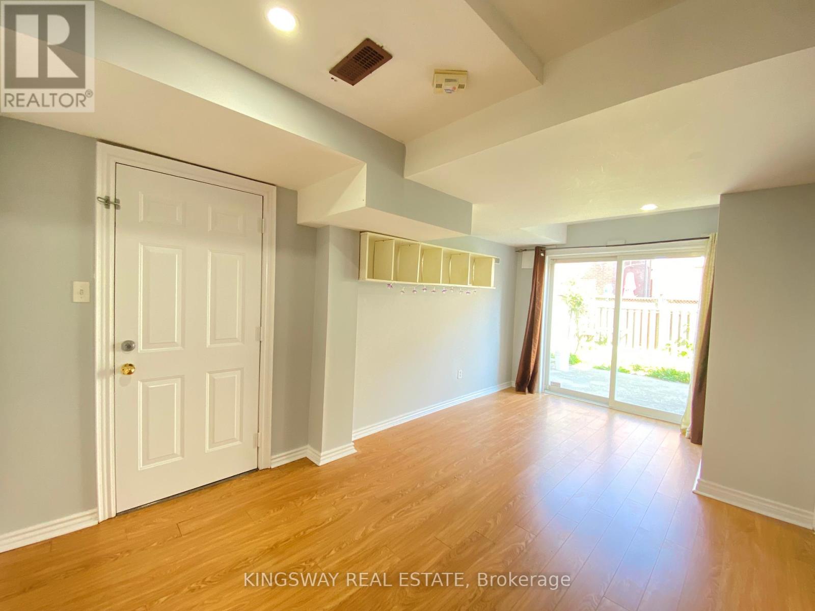33 Caranci Crescent, Brampton, Ontario  L6P 1H3 - Photo 18 - W12448924
