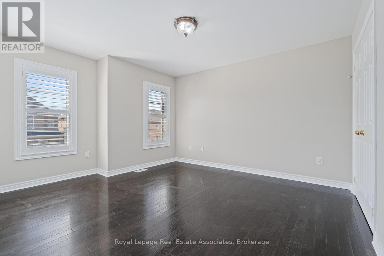 405 Hincks Drive, Milton, Ontario  L9T 8T6 - Photo 21 - W12448935