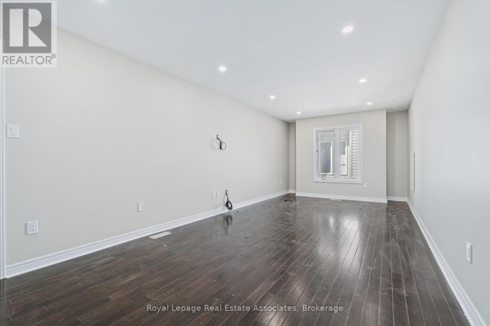 405 Hincks Drive, Milton, Ontario  L9T 8T6 - Photo 26 - W12448935