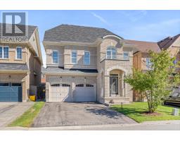 405 HINCKS DRIVE, Milton, Ontario