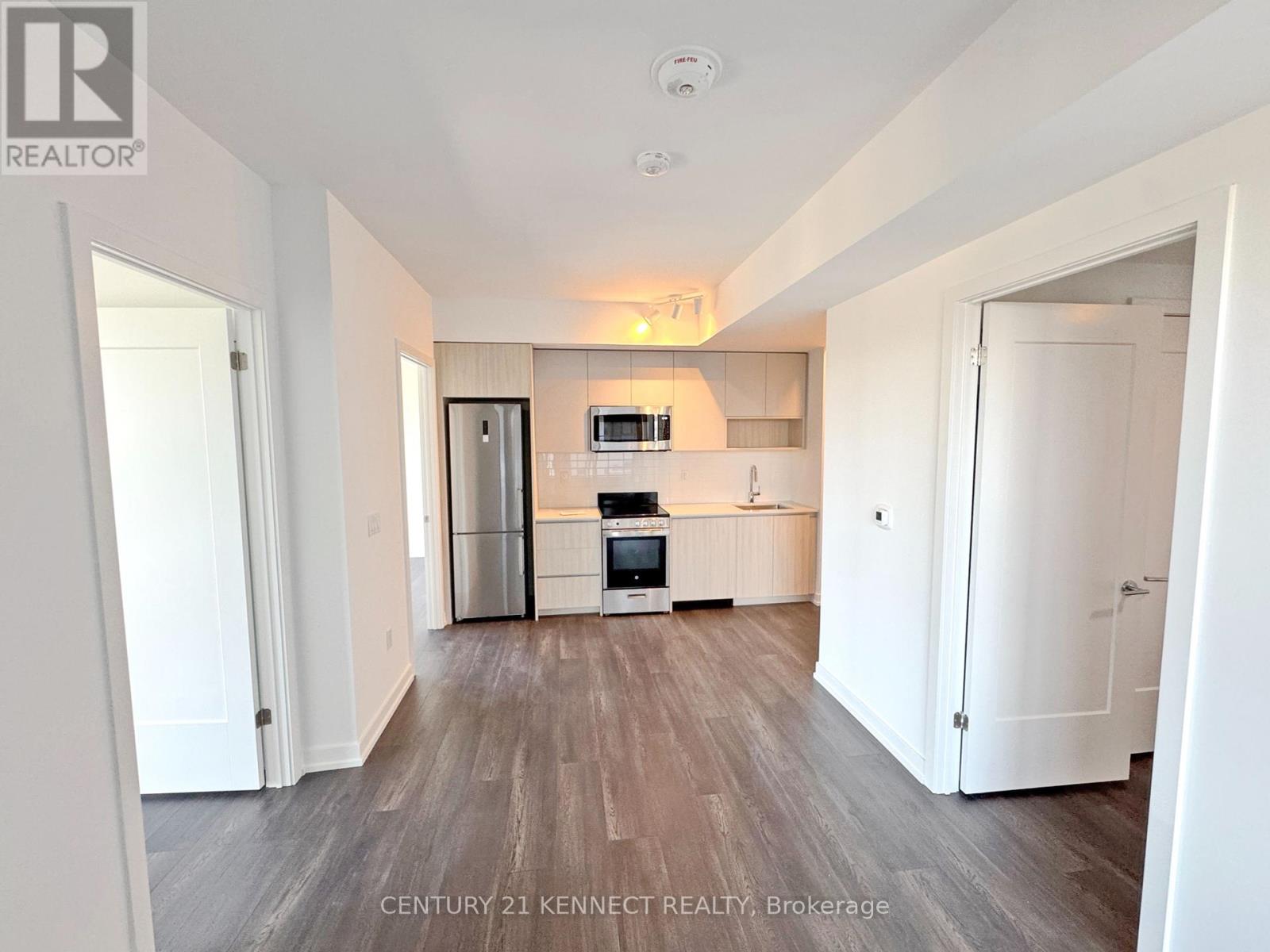 606 - 801 The Queensway, Toronto, Ontario  M8Z 6A8 - Photo 5 - W12448938