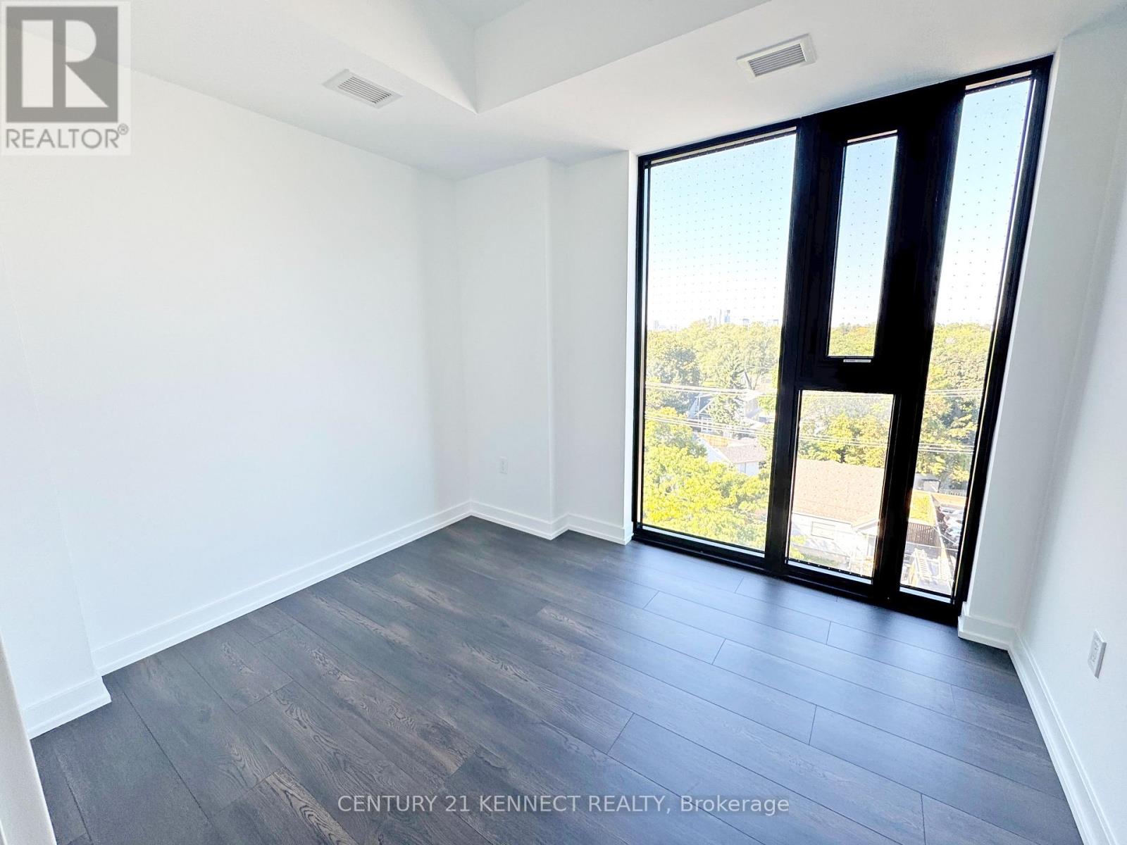 606 - 801 The Queensway, Toronto, Ontario  M8Z 6A8 - Photo 9 - W12448938